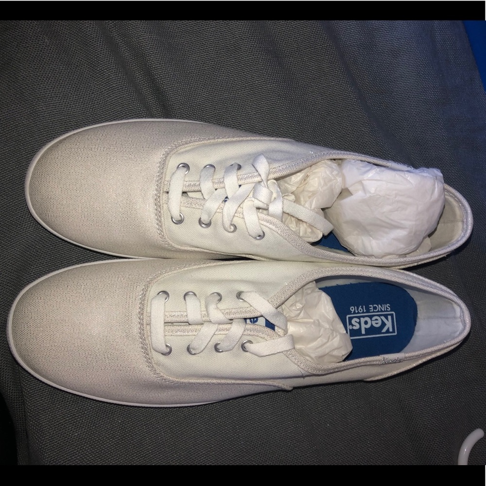 BRAND NEW KEDS WHITE W/ SPARKLE SZ 11